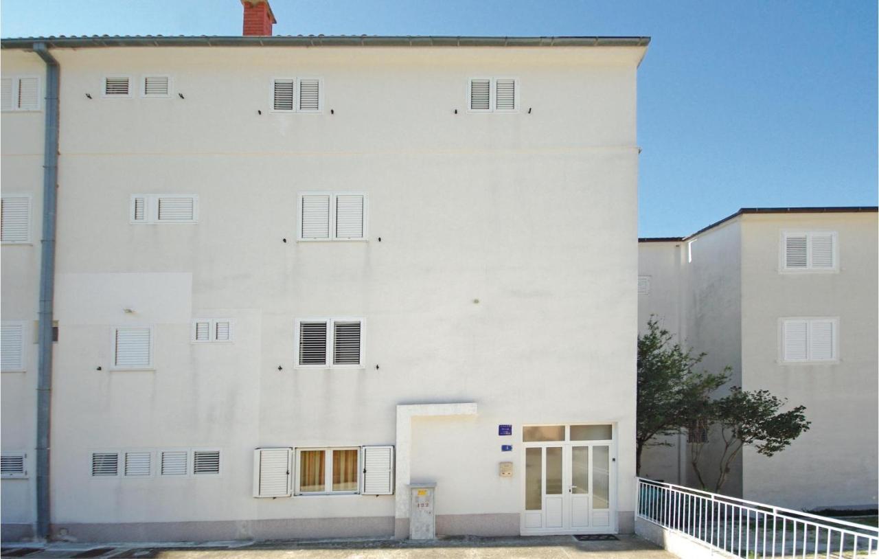 Nice Apartment In Makarska Exterior foto